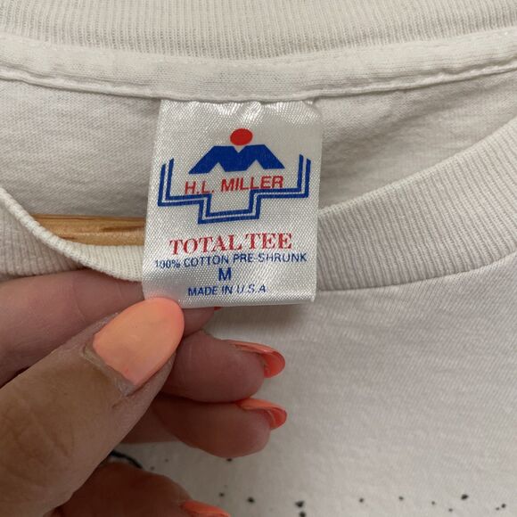 Vintage Jackson Hole HL Miller 1994 T shirt Primitive Native Design EMI Medium - Picture 6 of 8